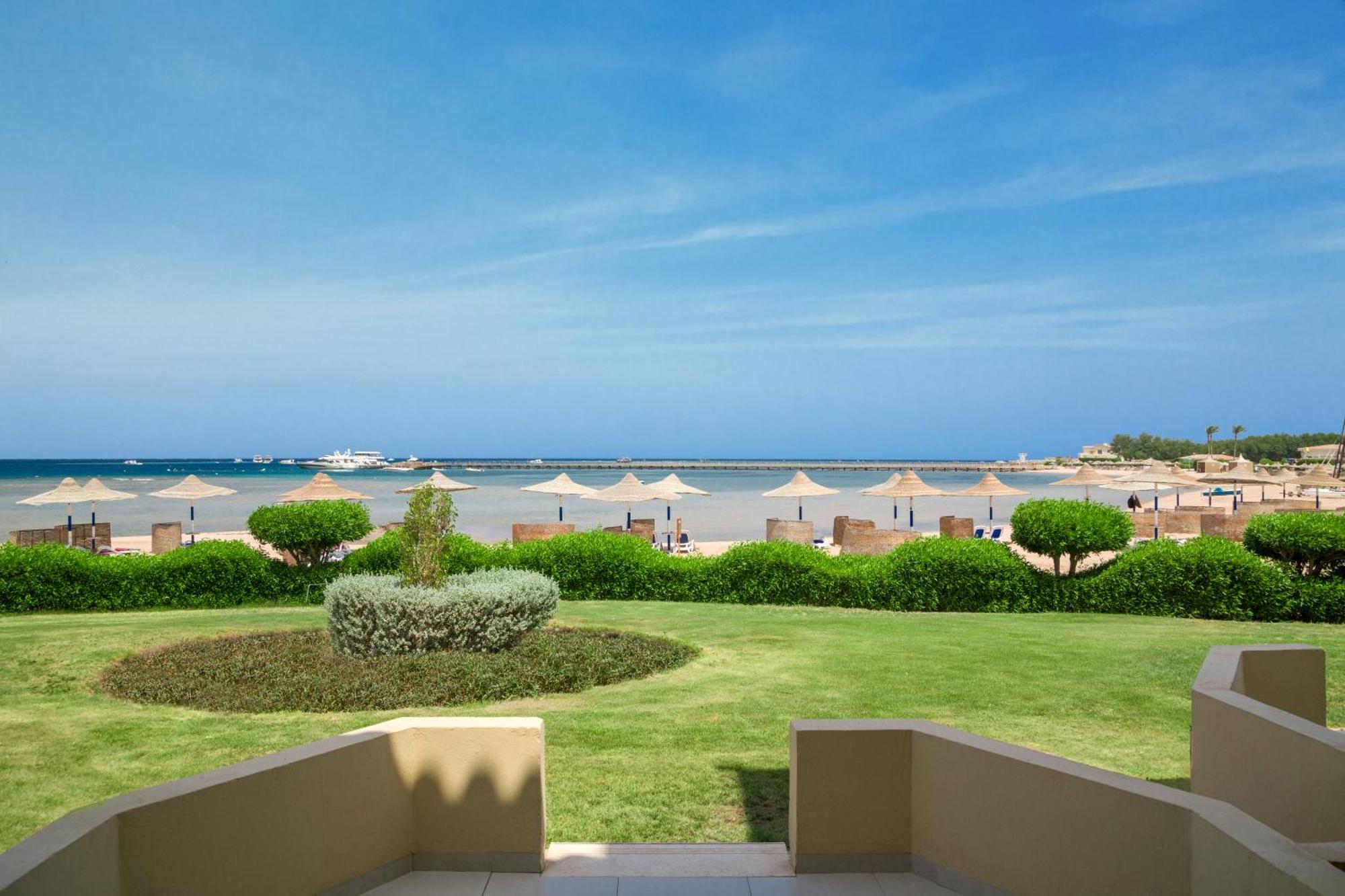 Cleopatra Luxury Resort Makadi Bay Hurghada Bilik gambar