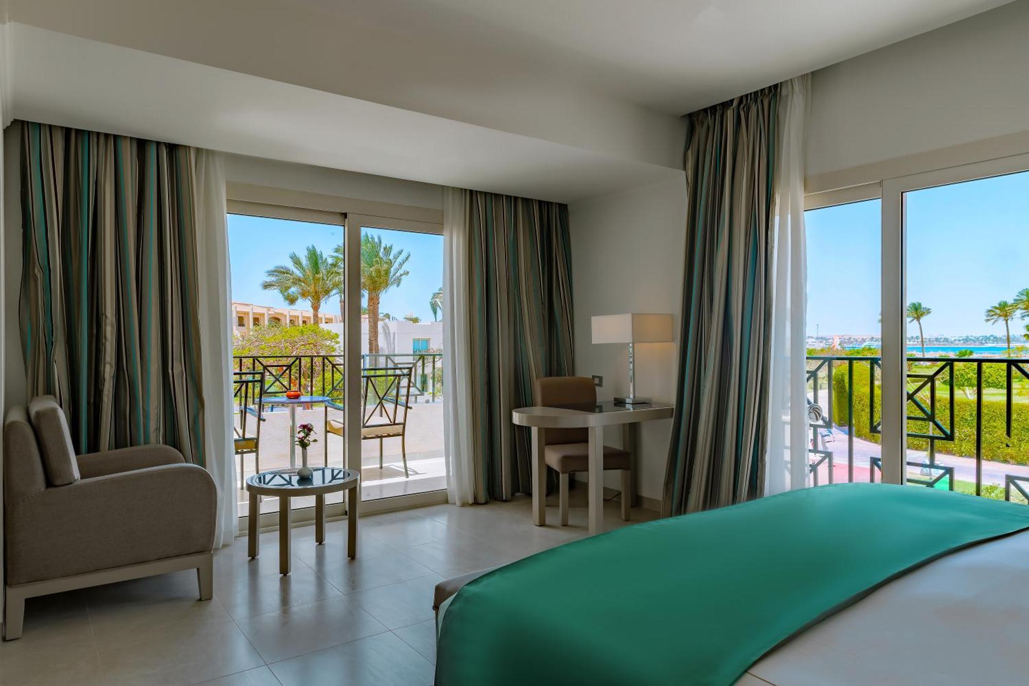 Cleopatra Luxury Resort Makadi Bay Hurghada Bilik gambar